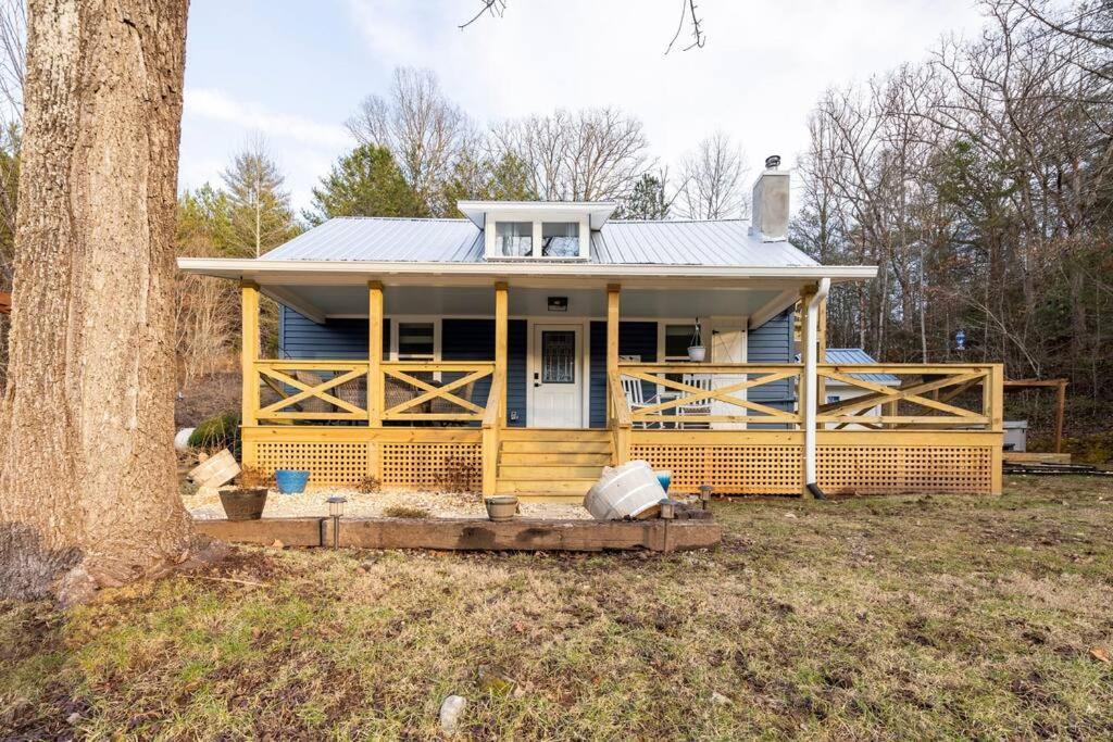 Riverside Relaxer W/Hot Tub+Fire Pit +Wifi & View Franklin Exterior photo