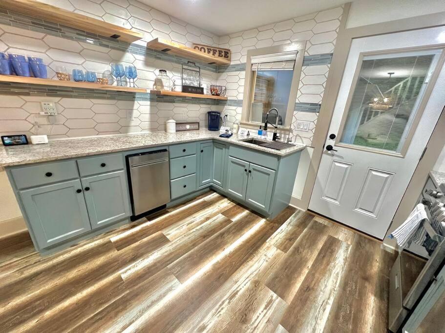 Riverside Relaxer W/Hot Tub+Fire Pit +Wifi & View Franklin Exterior photo