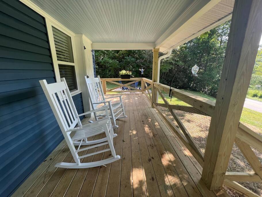 Riverside Relaxer W/Hot Tub+Fire Pit +Wifi & View Franklin Exterior photo