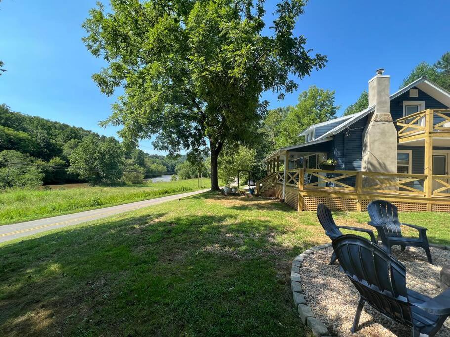 Riverside Relaxer W/Hot Tub+Fire Pit +Wifi & View Franklin Exterior photo
