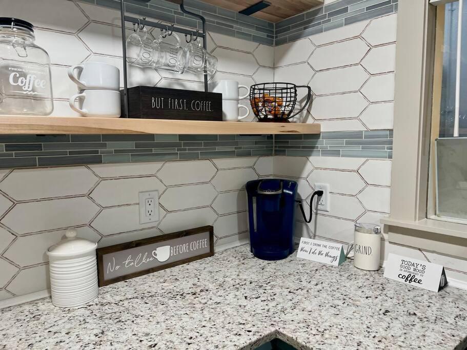 Riverside Relaxer W/Hot Tub+Fire Pit +Wifi & View Franklin Exterior photo